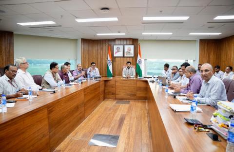 Interacted with the Air Traffic Control teams of Mumbai, Ahmedabad and Nagpur to appreciate their exemplary work during the recent airspace tensions between India and Pakistan