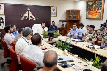 Hon'ble Civil Aviation Shri Ram Mohan Naidu reviewed the overall operations of the Jammu airport- from passenger amenities to infrastructure progress. 